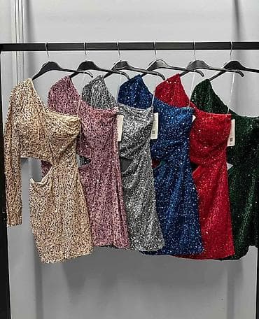 Ženska mini haljina sa šljokicama – asimetrični kroj, jedan dugi rukav na lalafo.rs — 3 Ženska mini haljina sa šljokicama – asimetrični kroj, jedan dugi rukav — 3