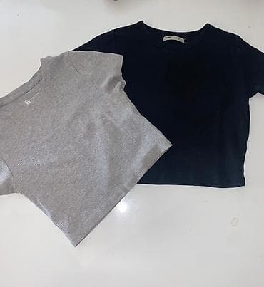 Set od 2 ženske majice kratkih rukava, kroj crop/kratak. - Boje: siva na lalafo.rs — 1 Set od 2 ženske majice kratkih rukava, kroj crop/kratak. - Boje: siva — 1