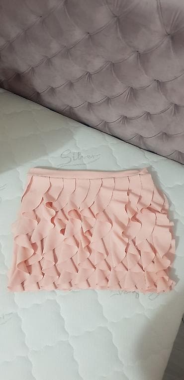 Suknjica nezmo roza boja sa talasima.Prepuna elastina.Moze od S do 2XL na lalafo.rs Suknjica nezmo roza boja sa talasima.Prepuna elastina.Moze od S do 2XL