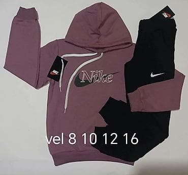 Dečiji Nike komplet trenerke – dukserica s kapuljačom + donji deo - na lalafo.rs — 2 Dečiji Nike komplet trenerke – dukserica s kapuljačom + donji deo - — 2