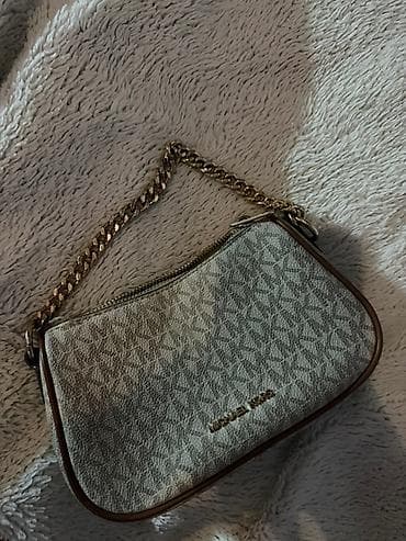 Michael Kors torbica,elegantna i za sve prilike,dobija se i kajs da na lalafo.rs — 2 Michael Kors torbica,elegantna i za sve prilike,dobija se i kajs da — 2