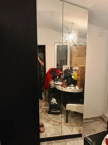 Ugaoni Ormar Materijal: Univer debljine 18mm, kombinacija belog i na lalafo.rs Ugaoni Ormar Materijal: Univer debljine 18mm, kombinacija belog i