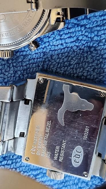 Kolekcija muških ručnih satova – razni brendovi, stilovi i mehanizmi na lalafo.rs — 4 Kolekcija muških ručnih satova – razni brendovi, stilovi i mehanizmi — 4