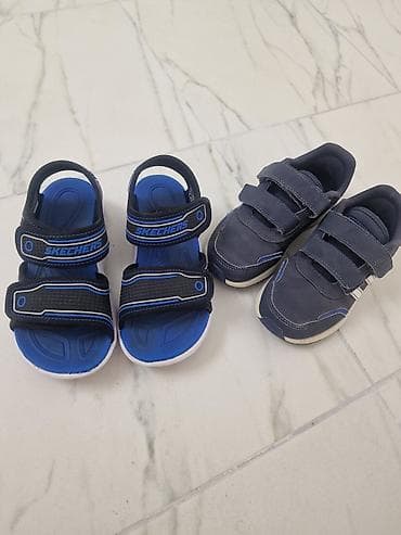 Dečje sandale tamnoplave boje, sa belim đonom i plavim detaljima na lalafo.rs — 4 Dečje sandale tamnoplave boje, sa belim đonom i plavim detaljima — 4