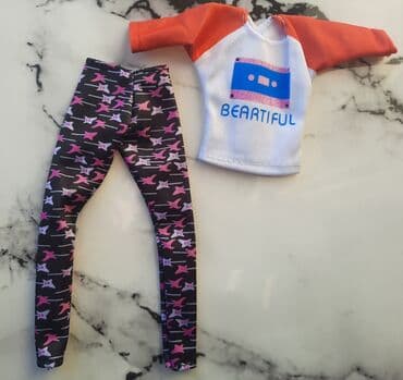 Garderoba za lutke: Odelce za lutke ili barbike. Slanje poštom. - Postekspres - CC paket na lalafo.rs — 2 Garderoba za lutke: Odelce za lutke ili barbike. Slanje poštom. - Postekspres - CC paket — 2