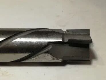 Milling Cutters: Glodalo upustac 30,2mm, sa vidijama, prihvat MK2 (6001) Glodalo – at lalafo.rs — 6 Milling Cutters: Glodalo upustac 30,2mm, sa vidijama, prihvat MK2 (6001) Glodalo – — 6