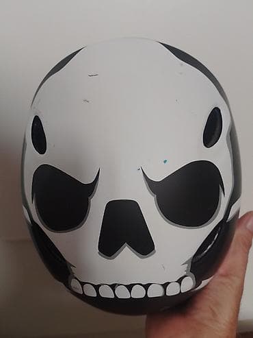 Skate/biciklistička kaciga sa motivom lobanje obim 56 cm - Dizajn na lalafo.rs — 10 Skate/biciklistička kaciga sa motivom lobanje obim 56 cm - Dizajn — 10