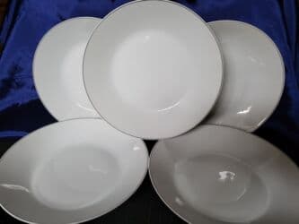 Ostalo: Tanjiri duboki Rosenthal 1957g+.Nemacka. Tanjiri duboki,nigde na lalafo.rs — 4 Ostalo: Tanjiri duboki Rosenthal 1957g+.Nemacka. Tanjiri duboki,nigde — 4