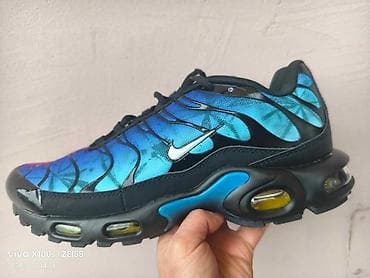 Nike Tn original
Veličine 41-46
Porudžbine u inbox na lalafo.rs — 1 Nike Tn original
Veličine 41-46
Porudžbine u inbox — 1