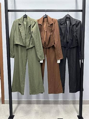 pantalone gina benotti: Ženski komplet – prugasti krojeni set sa kratkim sako‑bolerom i na lalafo.rs — 2 pantalone gina benotti: Ženski komplet – prugasti krojeni set sa kratkim sako‑bolerom i — 2