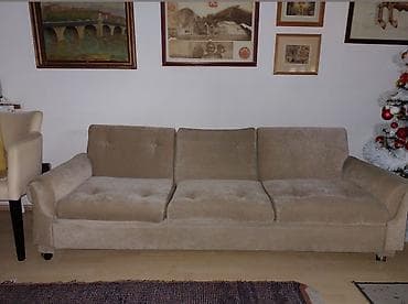 Trosed, očuvan, ne razvlači se na lalafo.rs — 1 Trosed, očuvan, ne razvlači se — 1