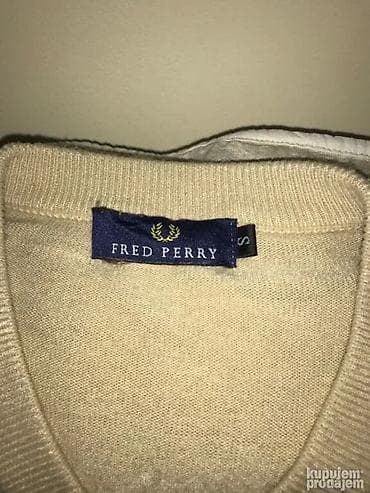 Original Fred Perry kasmir dzemper S / M 100% Cashmere Ramena 43cm na lalafo.rs — 3 Original Fred Perry kasmir dzemper S / M 100% Cashmere Ramena 43cm — 3