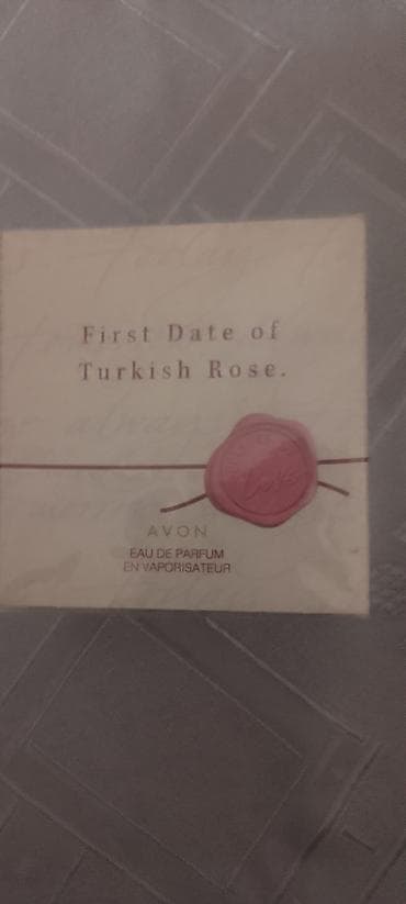 AVON First Date of Turkish Rose – Eau de Parfum u spreju. - Mirisna na lalafo.rs AVON First Date of Turkish Rose – Eau de Parfum u spreju. - Mirisna