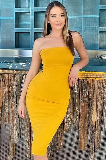 L, color - Yellow, Cocktail, Without sleeves at lalafo.rs L, color - Yellow, Cocktail, Without sleeves