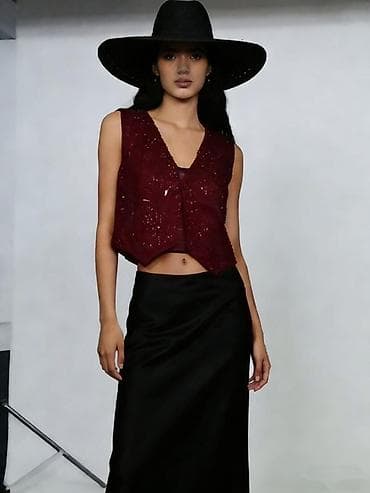 🔥Ženski prsluk sa šljokicama
2500 din na lalafo.rs 🔥Ženski prsluk sa šljokicama
2500 din