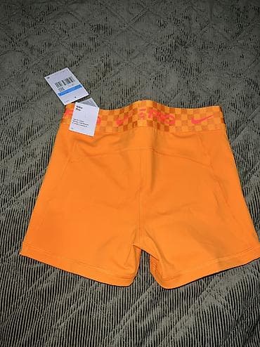 bermude teksas br: NIKE Pro Shorts vel. M NOVO
DX at lalafo.rs — 4 bermude teksas br: NIKE Pro Shorts vel. M NOVO
DX — 4