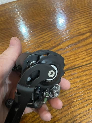 Bike accessories: Shimano Tiagra zadnji menjač - Model: Shimano Tiagra (serija 4700) - at lalafo.rs — 2 Bike accessories: Shimano Tiagra zadnji menjač - Model: Shimano Tiagra (serija 4700) - — 2