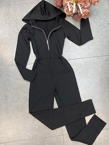 🔥Crni ženski kombinezon sa kapuljačom
✅2300 din na lalafo.rs 🔥Crni ženski kombinezon sa kapuljačom
✅2300 din