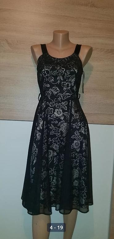 Haljine sarena,bela,roze,crna,zlatna. S,M velicine 500 sve 4 za 1000 na lalafo.rs — 1 Haljine sarena,bela,roze,crna,zlatna. S,M velicine 500 sve 4 za 1000 — 1