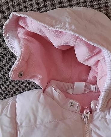 H&M zimska jaknica za bebe, veličina 68 (US 4–6m). Boja svetlo na lalafo.rs — 4 H&M zimska jaknica za bebe, veličina 68 (US 4–6m). Boja svetlo — 4