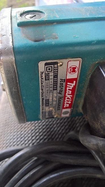 MAKITA Rotary Hammer model 8035 NB potpuno ispravan Hitachi H41 at lalafo.rs — 3 MAKITA Rotary Hammer model 8035 NB potpuno ispravan Hitachi H41 — 3