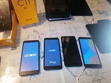 Lot pametnih telefona – različiti brendovi i modeli Sadržaj lota na lalafo.rs — 6 Lot pametnih telefona – različiti brendovi i modeli Sadržaj lota — 6