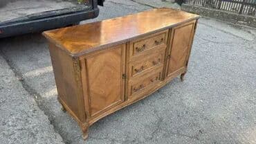 Antique Dressers: Stilska BOŠNJAČKI komoda - ODLIČNO OČUVANA 🌟 Komoda u odličnom at lalafo.rs — 1 Antique Dressers: Stilska BOŠNJAČKI komoda - ODLIČNO OČUVANA 🌟 Komoda u odličnom — 1