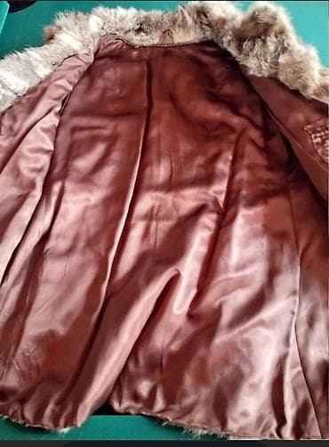 . Bunda polarne malo nošena Vel M /L jako topla i neobičan model na lalafo.rs — 4 . Bunda polarne malo nošena Vel M /L jako topla i neobičan model — 4