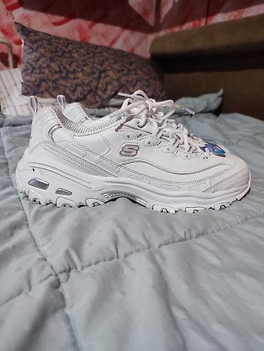 Skechers ženske patike – D’Lites, bele - Brend: Skechers - Model na lalafo.rs — 1 Skechers ženske patike – D’Lites, bele - Brend: Skechers - Model — 1