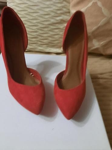 Predobre salonkeekstra,obuvene nekoliko puta na lalafo.rs — 9 Predobre salonkeekstra,obuvene nekoliko puta — 9