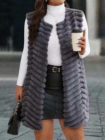 ODMAH DOSTUPNO!!! Dva komada vel 2XL Cena:3600 din komad Dimenzije na lalafo.rs — 1 ODMAH DOSTUPNO!!! Dva komada vel 2XL Cena:3600 din komad Dimenzije — 1