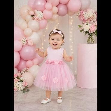 Lola
Haljinica za bebe
Cena 3500
Vel 3-6 m,6-9m,9-12 meseci na lalafo.rs Lola
Haljinica za bebe
Cena 3500
Vel 3-6 m,6-9m,9-12 meseci