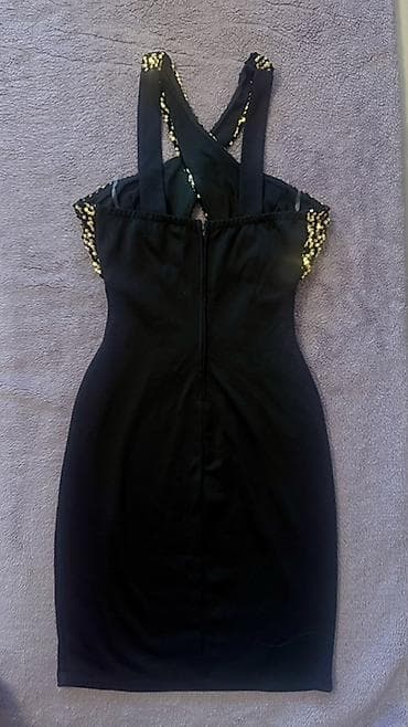 Elegantna kokteil haljina – veličina S - Model: uska (bodycon) na lalafo.rs — 2 Elegantna kokteil haljina – veličina S - Model: uska (bodycon) — 2