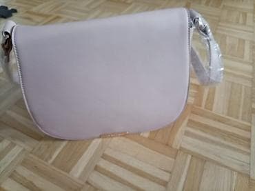 eko koza sa: Torba preko ramena – svetloružičasta - Oblik: zaobljena “saddle” at lalafo.rs — 3 eko koza sa: Torba preko ramena – svetloružičasta - Oblik: zaobljena “saddle” — 3