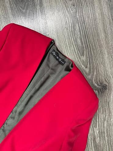Women's Clothing: Dizajnerski sako - frak Biljane Tipsarević predivne crvene boje at lalafo.rs — 5 Women's Clothing: Dizajnerski sako - frak Biljane Tipsarević predivne crvene boje — 5