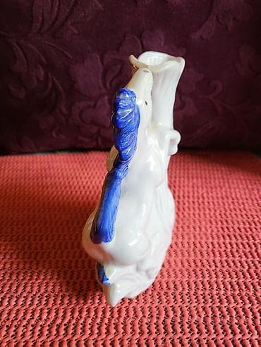 Sport & Hobby: Figura,vaza nova,vintaz,porcelanska. Visina. 13cm at lalafo.rs — 7 Sport & Hobby: Figura,vaza nova,vintaz,porcelanska. Visina. 13cm — 7