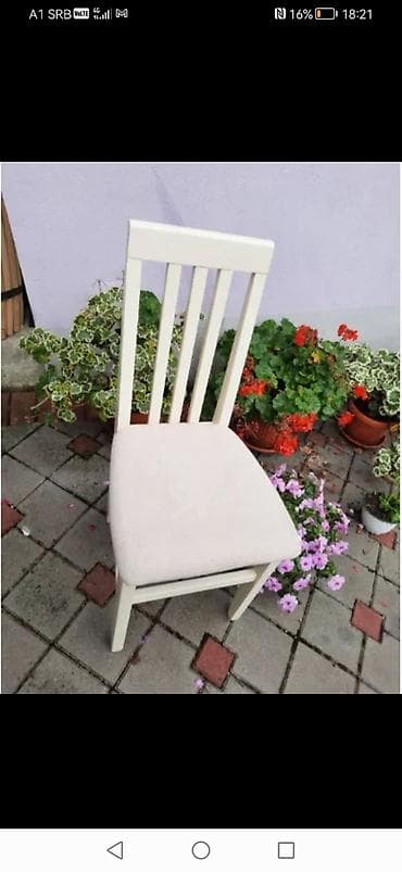 Stolica sa tapaciranim sedištem i naslonom. Ram stolice je izrađen od na lalafo.rs — 4 Stolica sa tapaciranim sedištem i naslonom. Ram stolice je izrađen od — 4