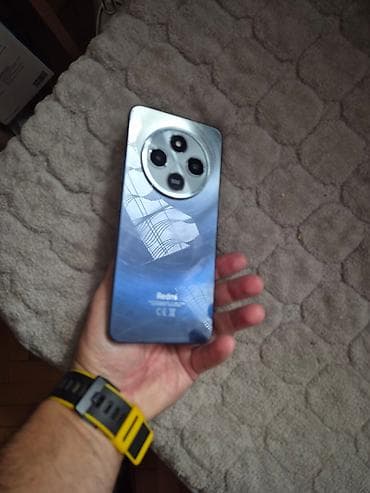 Smartfon sa ekranom na dodir - Moderan, tanak dizajn sa zaobljenim na lalafo.rs — 7 Smartfon sa ekranom na dodir - Moderan, tanak dizajn sa zaobljenim — 7