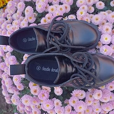 Ženske crne cipele „Claudia Donatella” sa zadebljanim đonom - Model na lalafo.rs — 3 Ženske crne cipele „Claudia Donatella” sa zadebljanim đonom - Model — 3