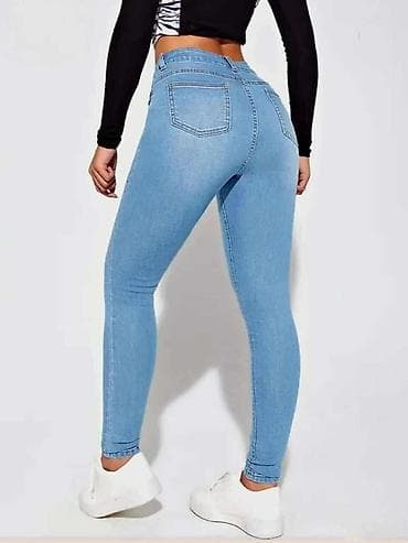 pantalone butiku ali: 11. 3000Dinara farmerke
Vel. 30, 31, 32, 33, 34, 35 na lalafo.rs — 2 pantalone butiku ali: 11. 3000Dinara farmerke
Vel. 30, 31, 32, 33, 34, 35 — 2