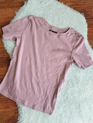 Ženske majice kratkih rukava – više modela - Crna majica sa printom na lalafo.rs — 5 Ženske majice kratkih rukava – više modela - Crna majica sa printom — 5