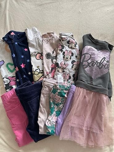 Paket odece za devojcicu od 3 god, sve ocuvano bez fleka, vel 98 na lalafo.rs — 1 Paket odece za devojcicu od 3 god, sve ocuvano bez fleka, vel 98 — 1