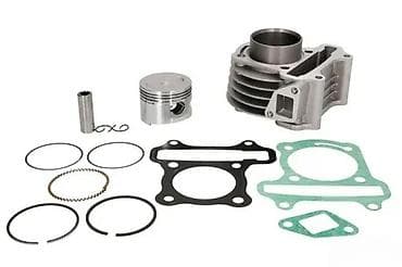 Komplet cilindar + klip za skuter/motor 4T Sadrži: - cilindar sa at lalafo.rs — 3 Komplet cilindar + klip za skuter/motor 4T Sadrži: - cilindar sa — 3