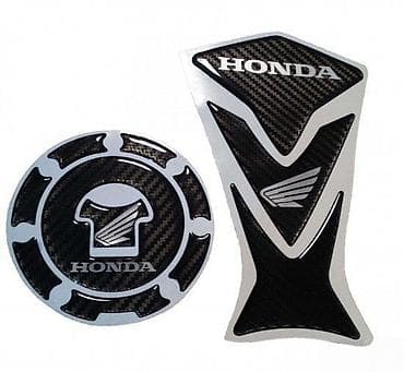 HONDA CARBON-štitnik rezervoara-cepa- 235 📌 Opis: Samolepljivi na lalafo.rs HONDA CARBON-štitnik rezervoara-cepa- 235 📌 Opis: Samolepljivi