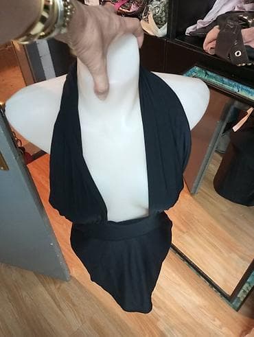 kom sa etiketom: Nova sa etiketom,sexy haljina L at lalafo.rs — 3 kom sa etiketom: Nova sa etiketom,sexy haljina L — 3