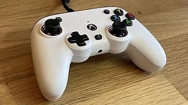 Nacon Xbox Dzojstik NOVO Gaming Kontroler AKCIJA Cene nisu fiksne at lalafo.rs — 5 Nacon Xbox Dzojstik NOVO Gaming Kontroler AKCIJA Cene nisu fiksne — 5