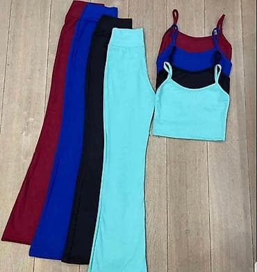 Komplet pantalone dubok bojas i majica na bratele sa na lalafo.rs Komplet pantalone dubok bojas i majica na bratele sa