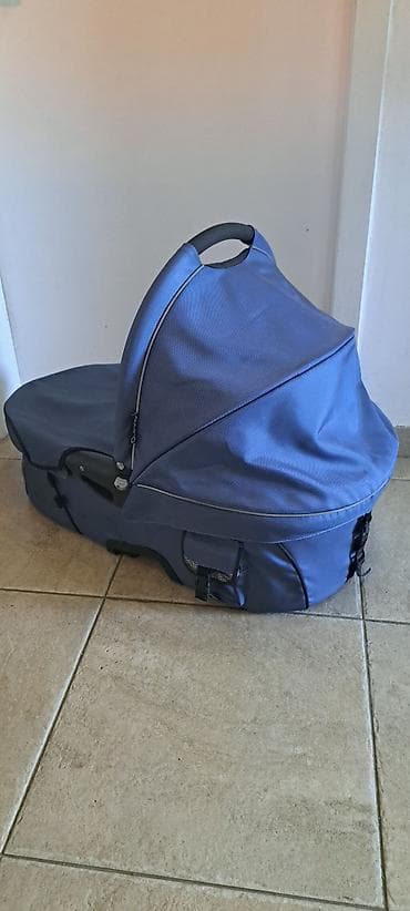 Quinny kofer-kolica/korpa za novorođenče (zubna kolica – carrycot) - na lalafo.rs — 4 Quinny kofer-kolica/korpa za novorođenče (zubna kolica – carrycot) - — 4