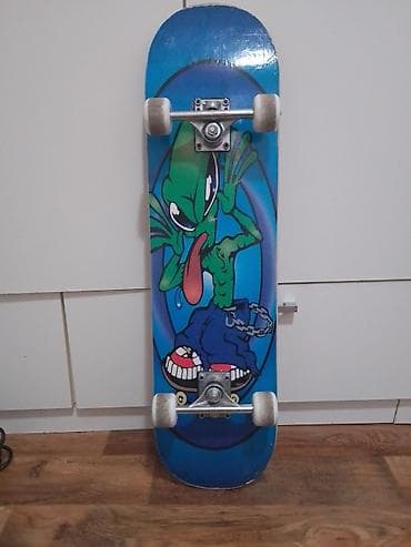 Skejtbord je potpuno ispravan, u dobrom je stanju sa vidljivim na lalafo.rs Skejtbord je potpuno ispravan, u dobrom je stanju sa vidljivim