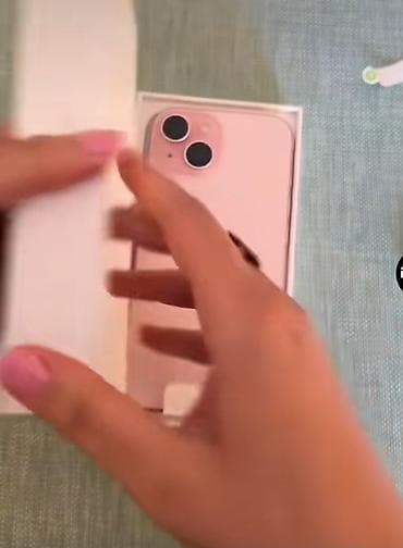 Apple iPhone u ružičastoj boji - Ekran sa Dynamic Island prorezom i na lalafo.rs — 4 Apple iPhone u ružičastoj boji - Ekran sa Dynamic Island prorezom i — 4